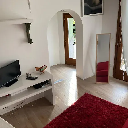 Ferienhaus Il Giardino Nascosto - Bellagio, Di *