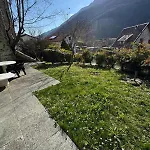 Il Giardino Nascosto - Bellagio, Di *